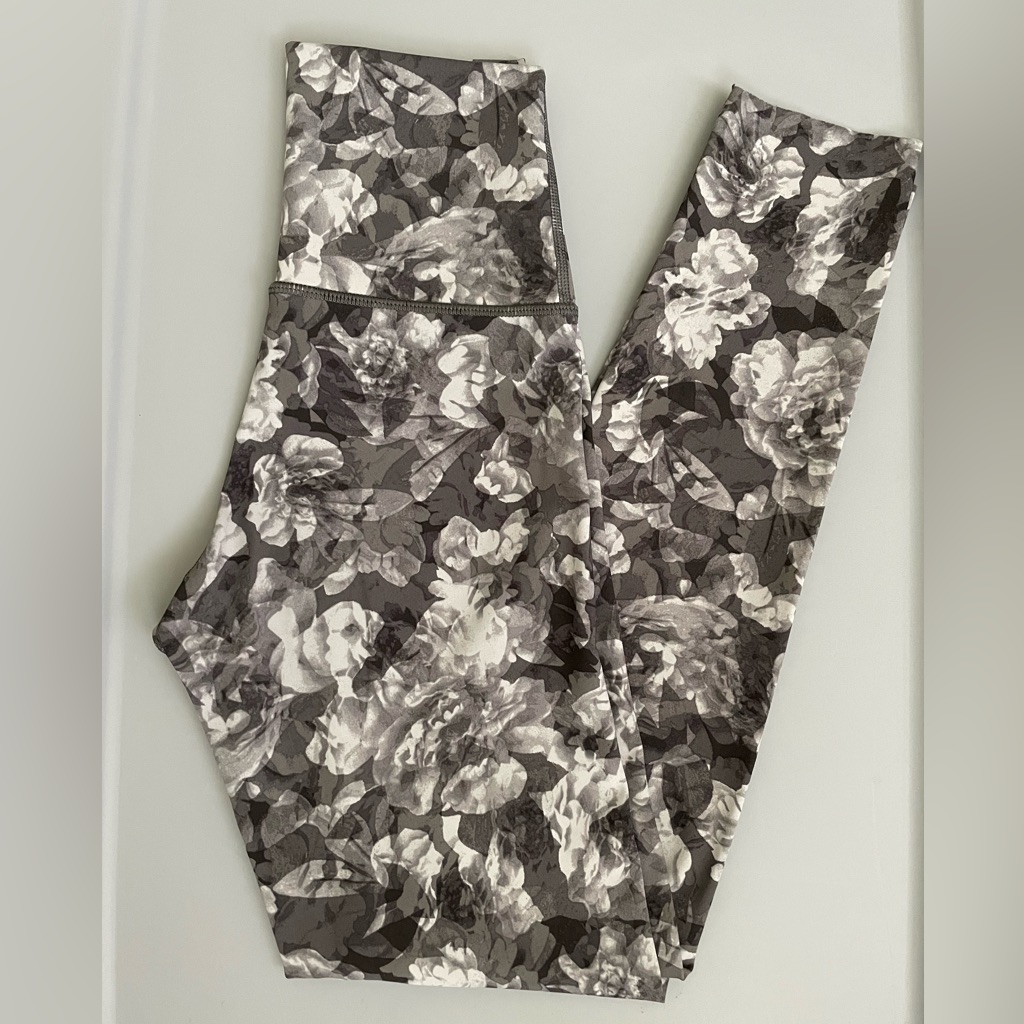 Aerie Goals Hi-Rise 7/8 Legging Size Xs Short Inseam